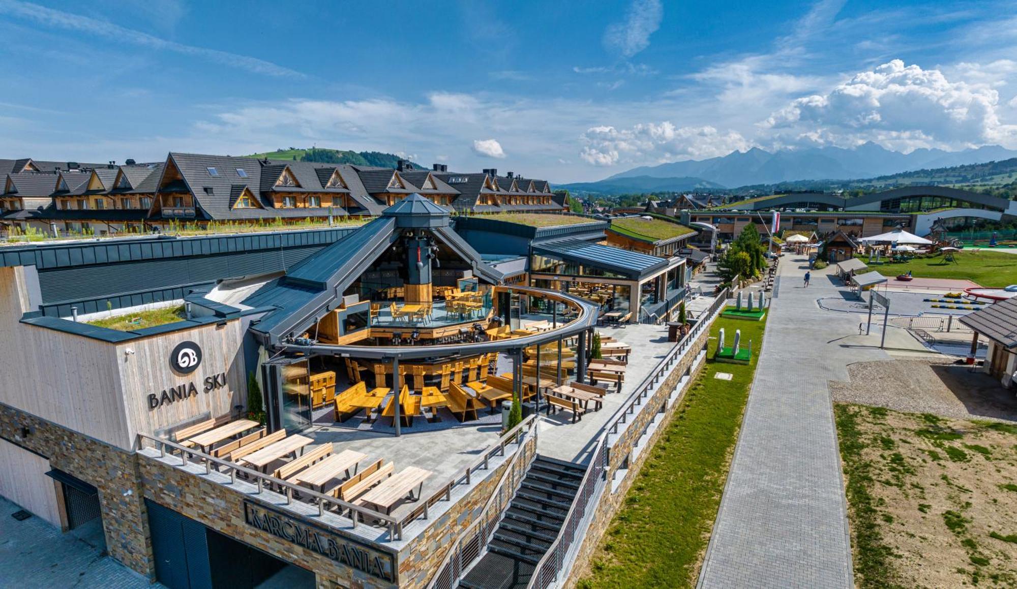 Hotell Bania Thermal & 4*