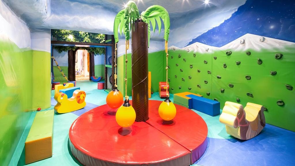 Bania Thermal & Hotell 4*